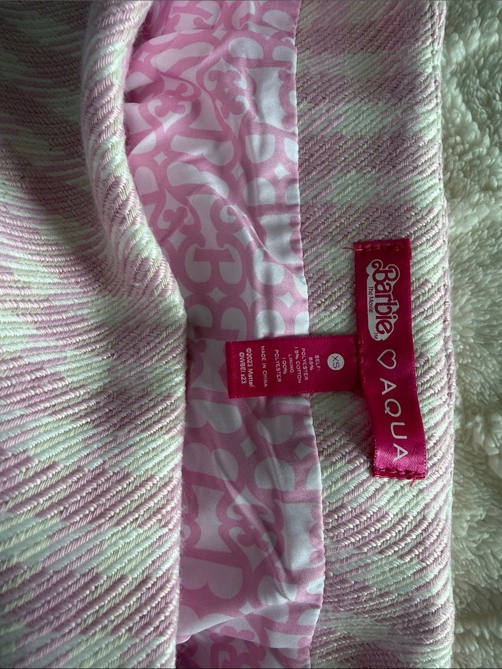 Aqua Pink and White Pleated Mini Skirt - Picture 2 of 2